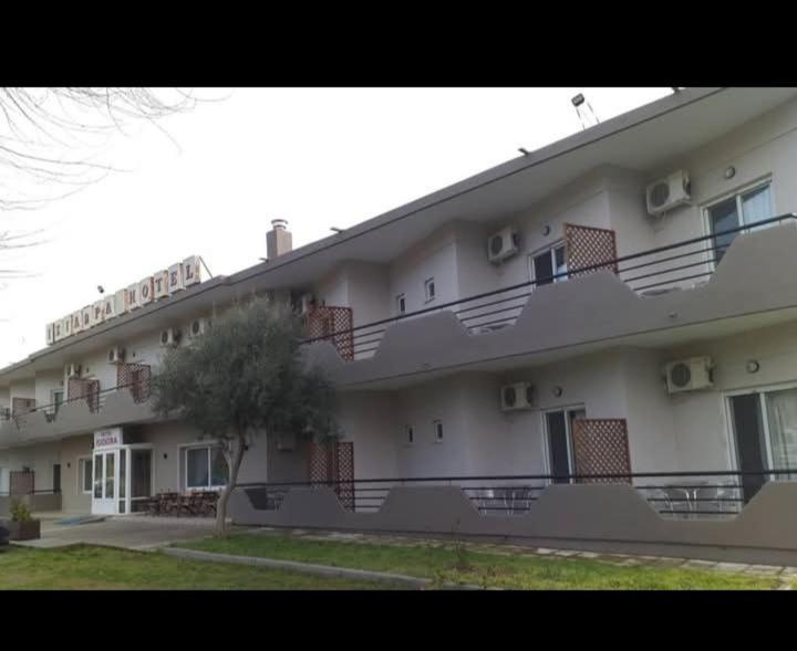 Hotel Isidora Loutros Экстерьер фото